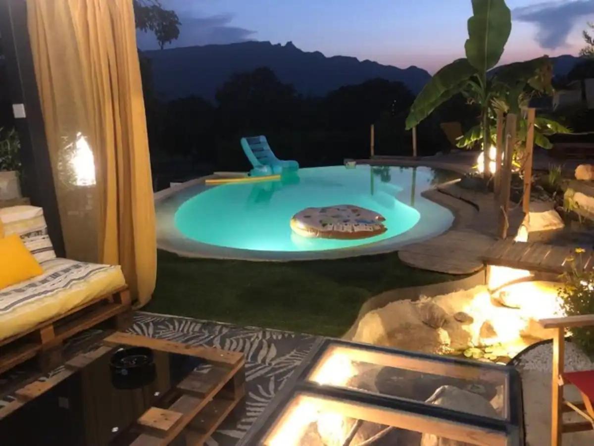 A La Marc'Quize Chambres D'Hotes, Petit Dejeuner Compris, Avec Piscine A Debordement En Exterieur, Bain Nordique A 38 Degres En Prestation Supplement Sur Reservation Horaire Anticipee 1 Place De Parking Gratuite Sur Place Mouxy Exterior foto