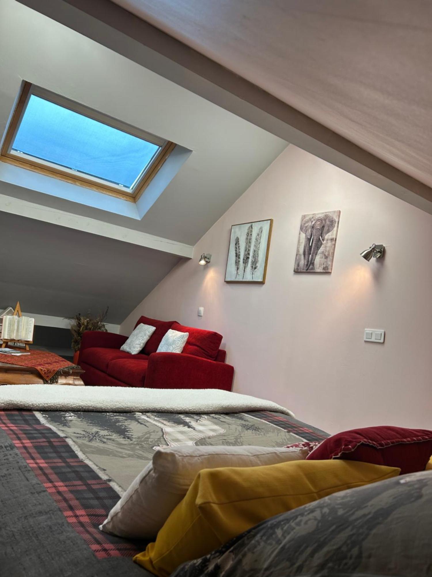 A La Marc'Quize Chambres D'Hotes, Petit Dejeuner Compris, Avec Piscine A Debordement En Exterieur, Bain Nordique A 38 Degres En Prestation Supplement Sur Reservation Horaire Anticipee 1 Place De Parking Gratuite Sur Place Mouxy Exterior foto